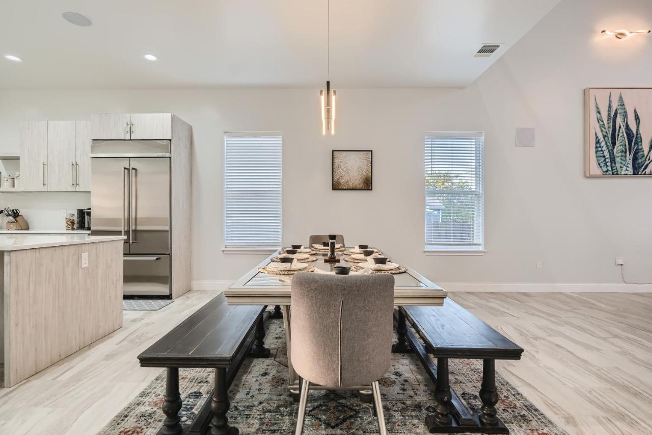 Luxury 5 Bdrm Home! Blocks To Dt/Riverwalk/Convention Center! San Antonio Eksteriør bilde