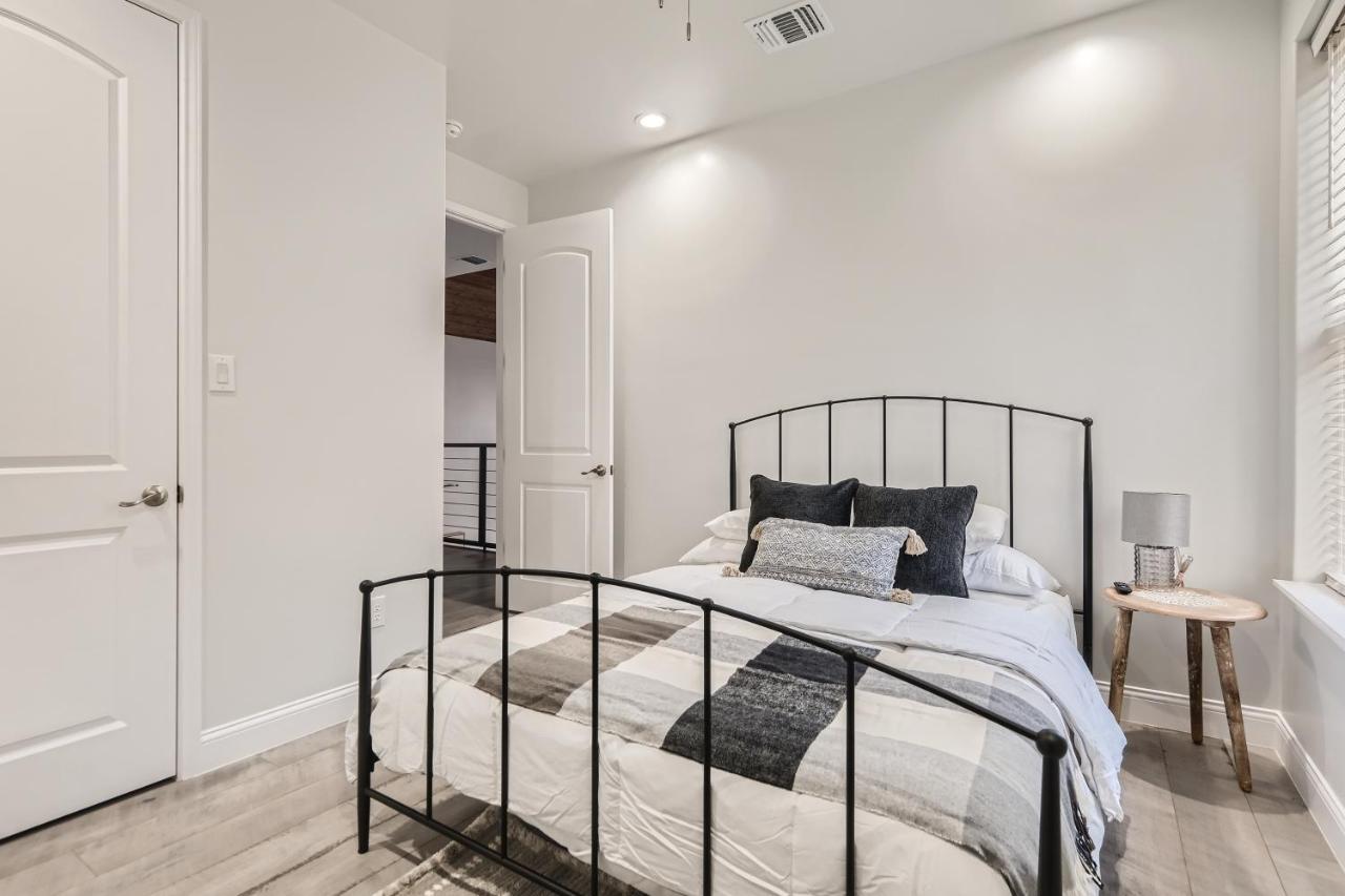 Luxury 5 Bdrm Home! Blocks To Dt/Riverwalk/Convention Center! San Antonio Eksteriør bilde